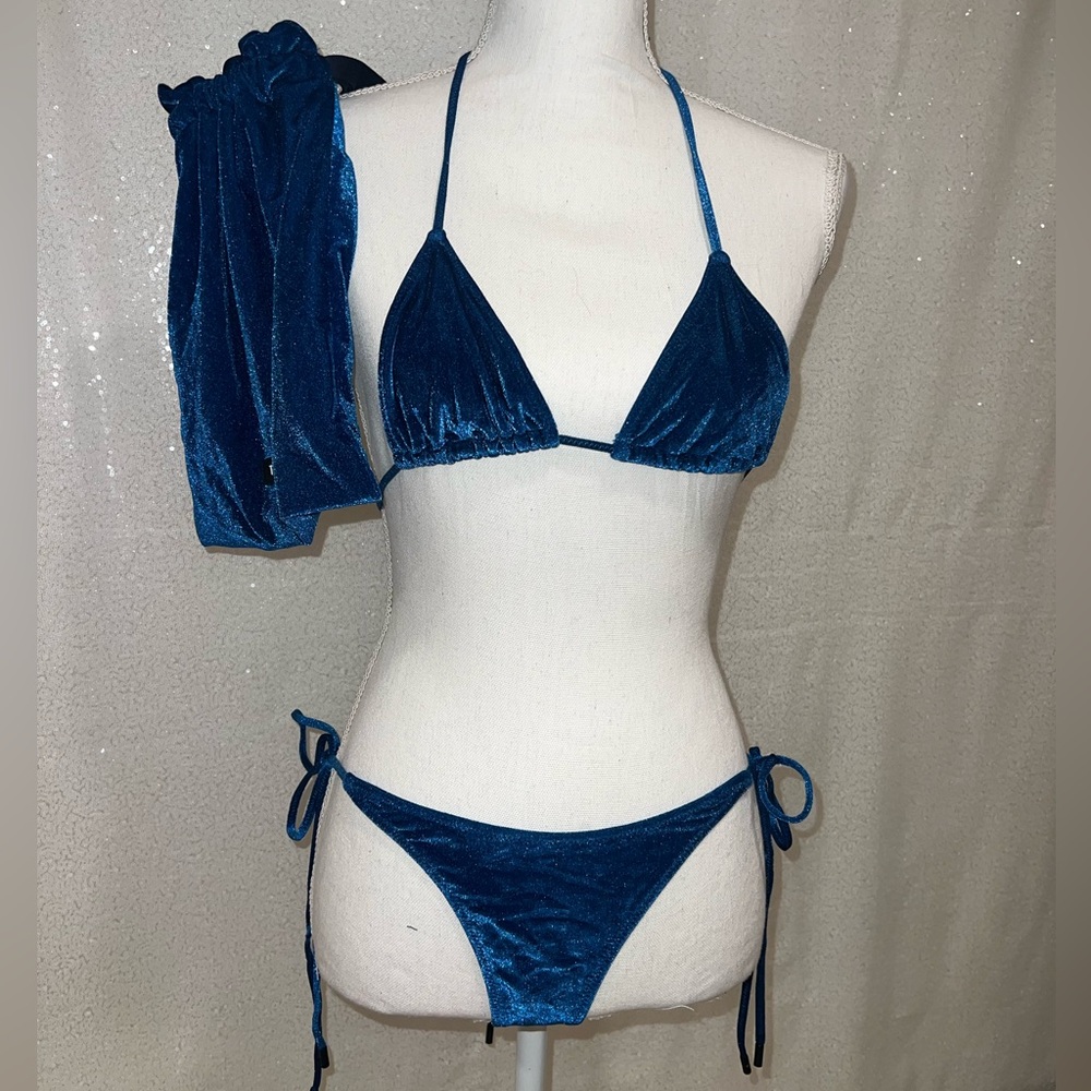 Triangl Vinca Small Velour Velvet Navy Blue Triangle String Bikini Set